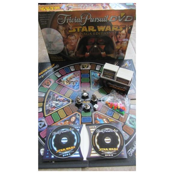 TRIVIAL PURSUIT Star Wars Saga Edition Board Game & DVD - Picture 1 of 3